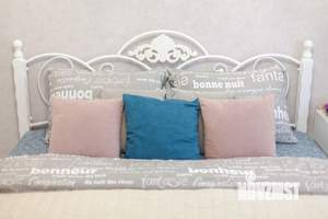 1-к квартира, посуточно, 38м2, 7/10 этаж