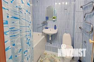 1-к квартира, посуточно, 35м2, 3/3 этаж