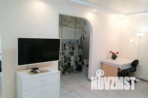 2-к квартира, посуточно, 46м2, 2/5 этаж