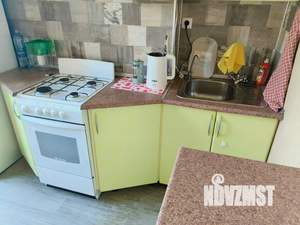 1-к квартира, посуточно, 40м2, 9/9 этаж