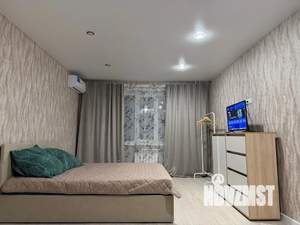 1-к квартира, посуточно, 38м2, 3/9 этаж