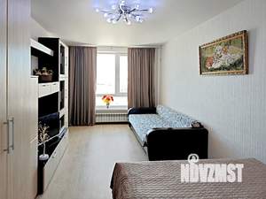 1-к квартира, посуточно, 37м2, 1/1 этаж