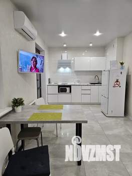 Студия квартира, посуточно, 45м2, 18/24 этаж