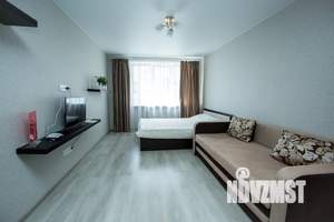 1-к квартира, посуточно, 40м2, 18/27 этаж