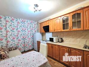 1-к квартира, посуточно, 48м2, 5/17 этаж