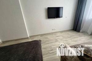 1-к квартира, посуточно, 35м2, 12/24 этаж