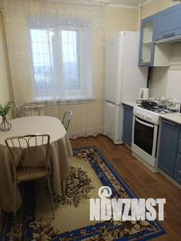 1-к квартира, посуточно, 42м2, 8/10 этаж