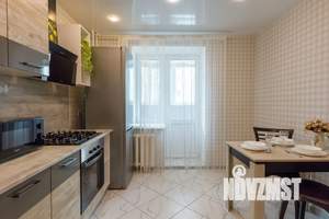 1-к квартира, посуточно, 45м2, 6/10 этаж