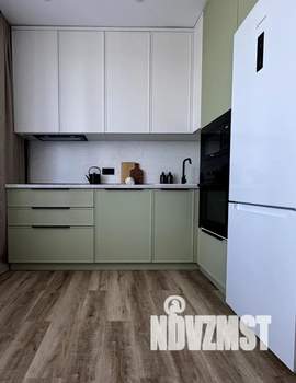 Студия квартира, посуточно, 32м2, 14/25 этаж