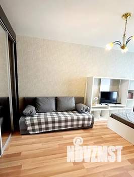 1-к квартира, посуточно, 35м2, 1/3 этаж