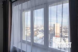 1-к квартира, посуточно, 40м2, 23/27 этаж