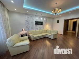 3-к квартира, посуточно, 120м2, 2/9 этаж