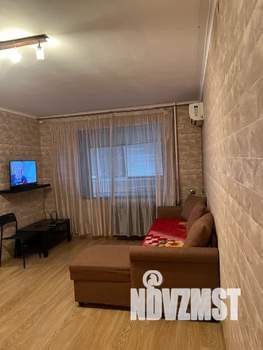 1-к квартира, посуточно, 40м2, 8/10 этаж
