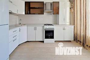 1-к квартира, посуточно, 38м2, 3/3 этаж