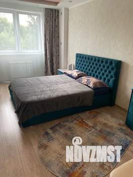 1-к квартира, посуточно, 42м2, 3/24 этаж