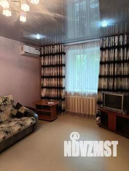 1-к квартира, посуточно, 46м2, 2/18 этаж