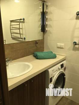 Студия квартира, посуточно, 42м2, 6/8 этаж