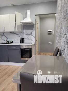 1-к квартира, посуточно, 38м2, 1/16 этаж