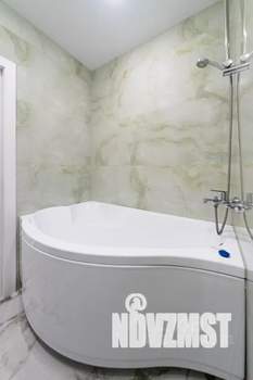 1-к квартира, посуточно, 40м2, 3/25 этаж