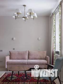 Студия квартира, посуточно, 43м2, 1/5 этаж