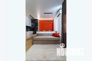 1-к квартира, посуточно, 37м2, 8/24 этаж