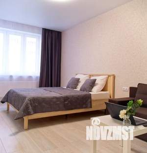 1-к квартира, посуточно, 40м2, 13/25 этаж