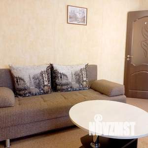 2-к квартира, посуточно, 50м2, 7/9 этаж