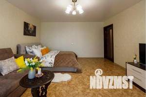 1-к квартира, посуточно, 40м2, 8/10 этаж