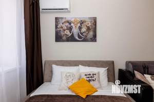 1-к квартира, посуточно, 42м2, 1/1 этаж