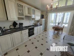3-к квартира, посуточно, 64м2, 1/1 этаж