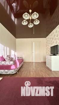 1-к квартира, посуточно, 40м2, 3/9 этаж