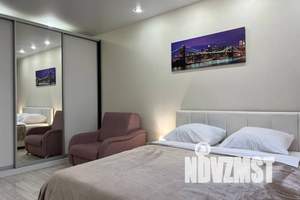 1-к квартира, посуточно, 40м2, 3/19 этаж