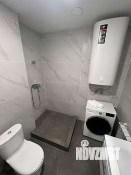 Студия квартира, посуточно, 35м2, 1/2 этаж