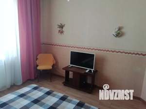 1-к квартира, посуточно, 57м2, 1/1 этаж