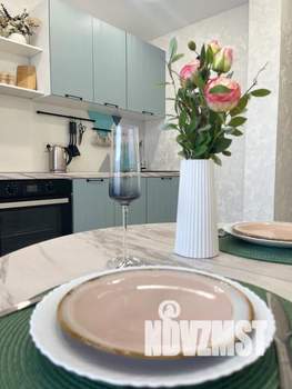 1-к квартира, посуточно, 40м2, 2/25 этаж