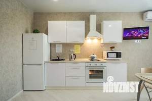 1-к квартира, посуточно, 40м2, 8/17 этаж