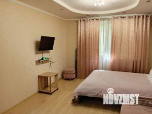 1-к квартира, посуточно, 37м2, 1/10 этаж