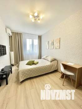 1-к квартира, посуточно, 41м2, 11/25 этаж