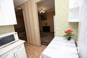 2-к квартира, посуточно, 56м2, 1/1 этаж