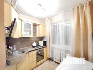 3-к квартира, посуточно, 57м2, 3/5 этаж