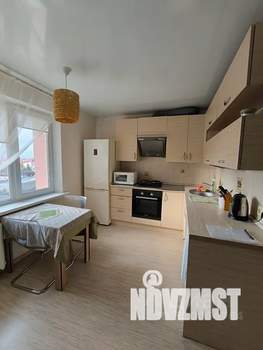 1-к квартира, посуточно, 40м2, 4/10 этаж