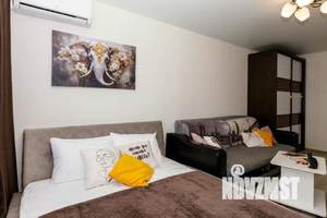 1-к квартира, посуточно, 42м2, 1/1 этаж