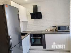 1-к квартира, посуточно, 40м2, 4/10 этаж