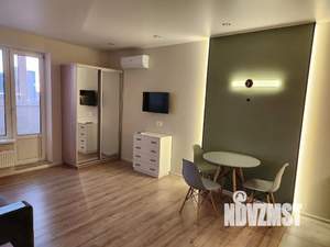 Студия квартира, посуточно, 35м2, 14/24 этаж