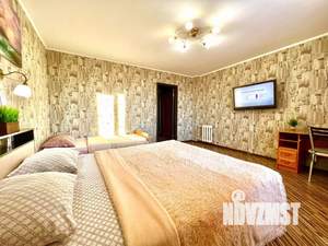 1-к квартира, посуточно, 71м2, 1/1 этаж