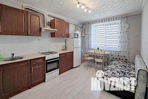 1-к квартира, посуточно, 36м2, 3/3 этаж