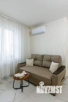 2-к квартира, посуточно, 70м2, 18/27 этаж