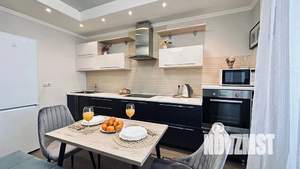 1-к квартира, посуточно, 44м2, 11/16 этаж