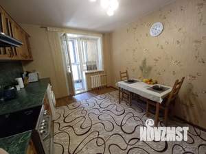 1-к квартира, посуточно, 53м2, 3/18 этаж