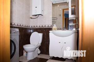 1-к квартира, посуточно, 57м2, 1/1 этаж